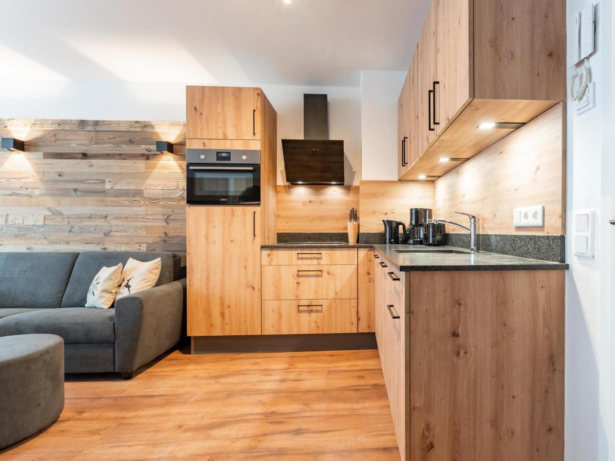 Falken Suites Top 4 Kaprun Exteriör bild